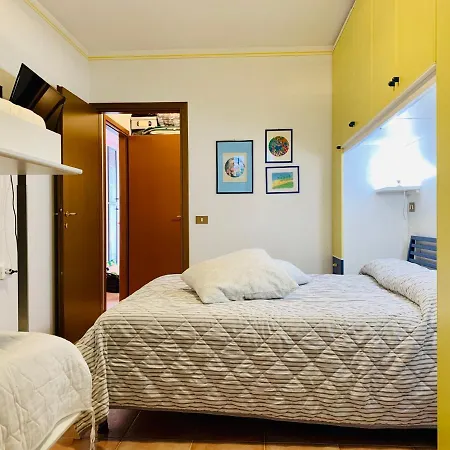 Apartment Residence Teatri Desenzano - Gardacase Net Desenzano del Garda