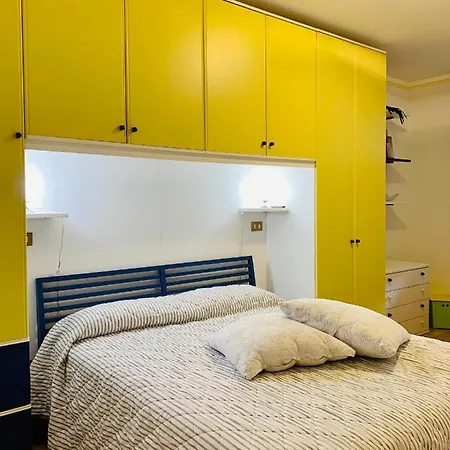 Apartment Residence Teatri Desenzano - Gardacase Net Desenzano del Garda