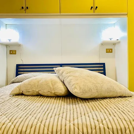 Residence Teatri Desenzano - Gardacase Net Apartment *